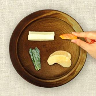地元野菜の密漬け：ヘルシー志向なあなたへの一品
