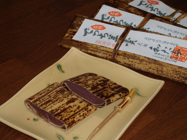滋賀県お土産⑥近江八幡に伝わる伝統の味「和た与 でっち羊羹」
