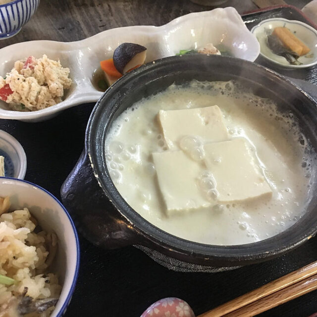 長瀞名物グルメ①地元産の手作り豆腐「お豆ふ処うめだ屋」