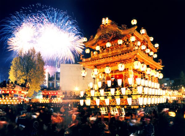 埼玉県の秩父夜祭をMAX楽しむ為の10のこと
