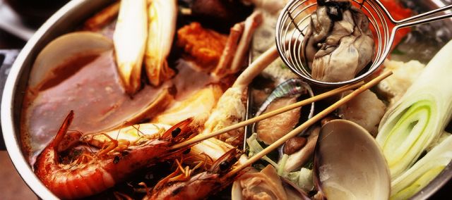 神戸鍋料理ランキング⑦一度で二度おいしい火鍋の人気店”リャンヨウ”