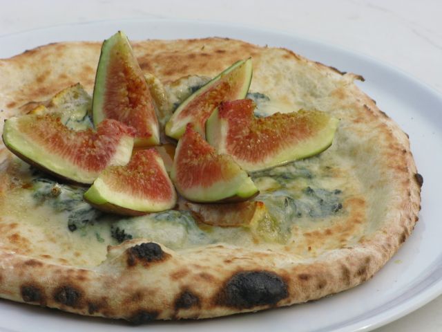軽井沢ピザ店ランキング⑨隠れ家イタリアン「ITALIAN KITCHEN NAOKI」