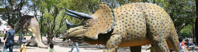 豊橋デートスポットランキング①ワクワクドキドキ！恐竜ワールド「豊橋動植物公園内の自然史博物館」