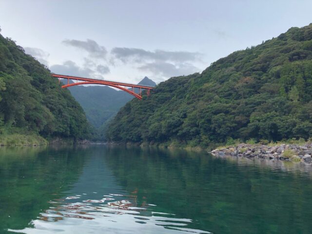 屋久島の心霊スポットランキング③綺麗な橋には裏が松峰大橋